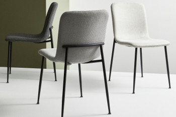 Chaises design en tissu et pieds en métal noir (lot de 4) - BREDA
